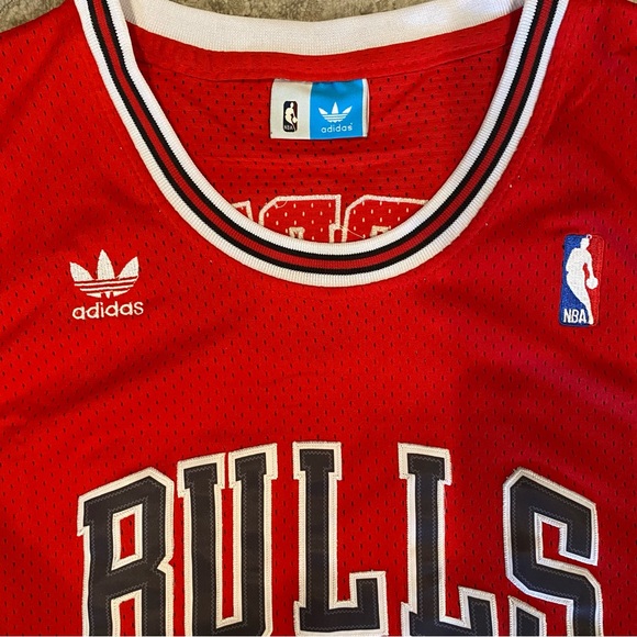 Men’s XL Bulls Scottie Pippen NBA hardwood classics adidas jersey - Picture 3 of 6